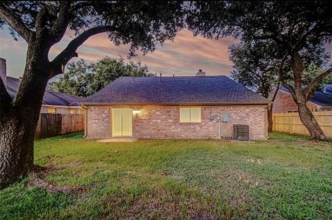1502 Park Wind Drive Katy TX 77450