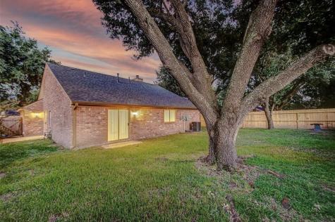 1502 Park Wind Drive Katy TX 77450