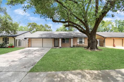 6002 Dellfern Drive Houston TX 77035
