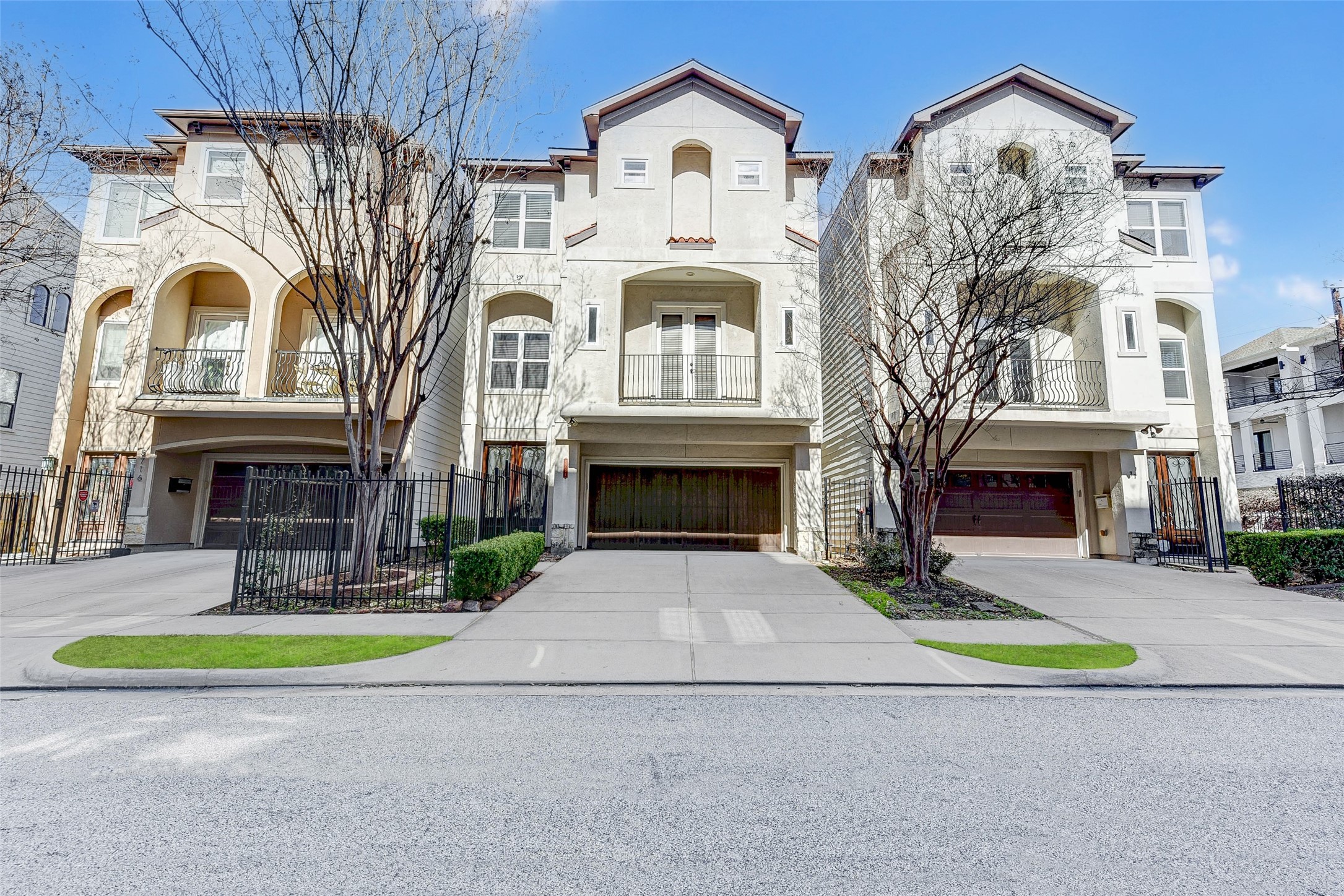 5714 Venice Street Houston TX 77007