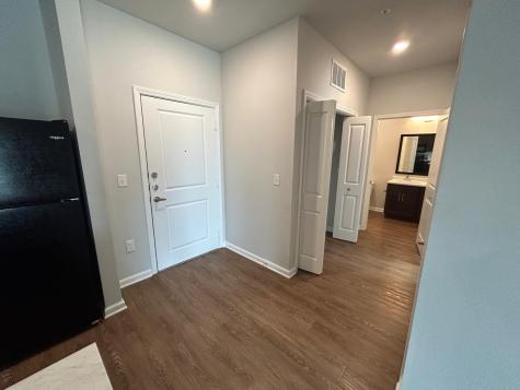2136 W 34th Street 116 Houston TX 77018