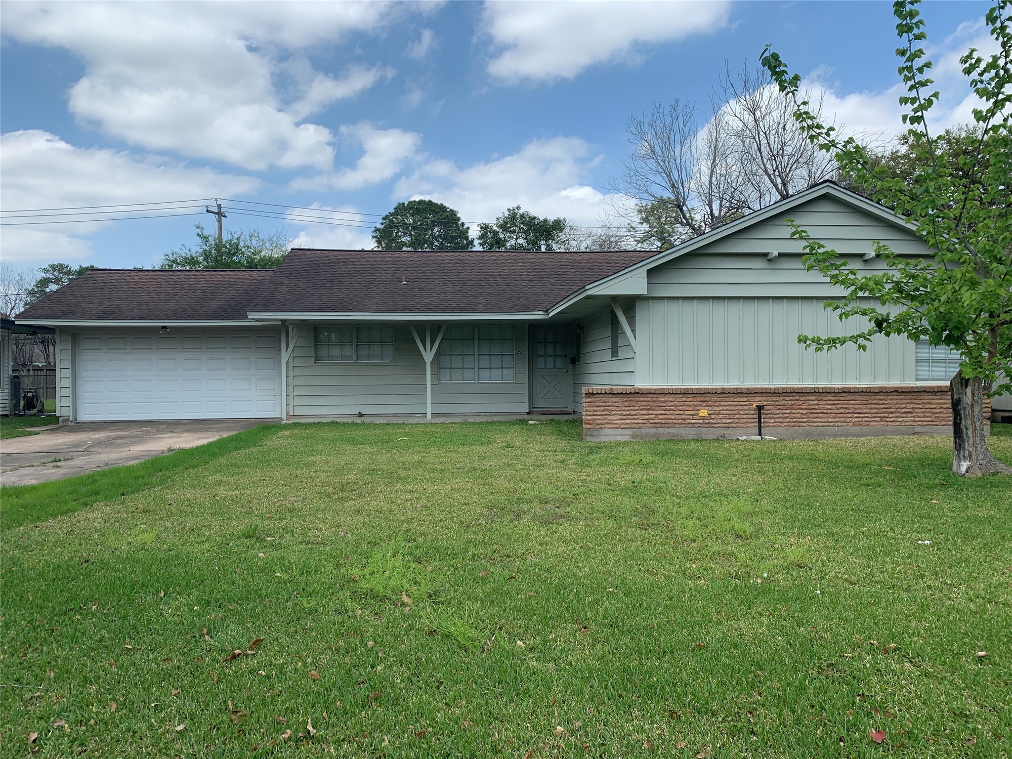 4742 Redstart Street Houston TX 77035