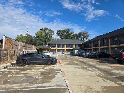 22061 Russell Drive 10 New Caney TX 77357