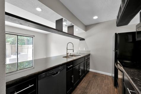 12311 Glenview Drive Montgomery TX 77356
