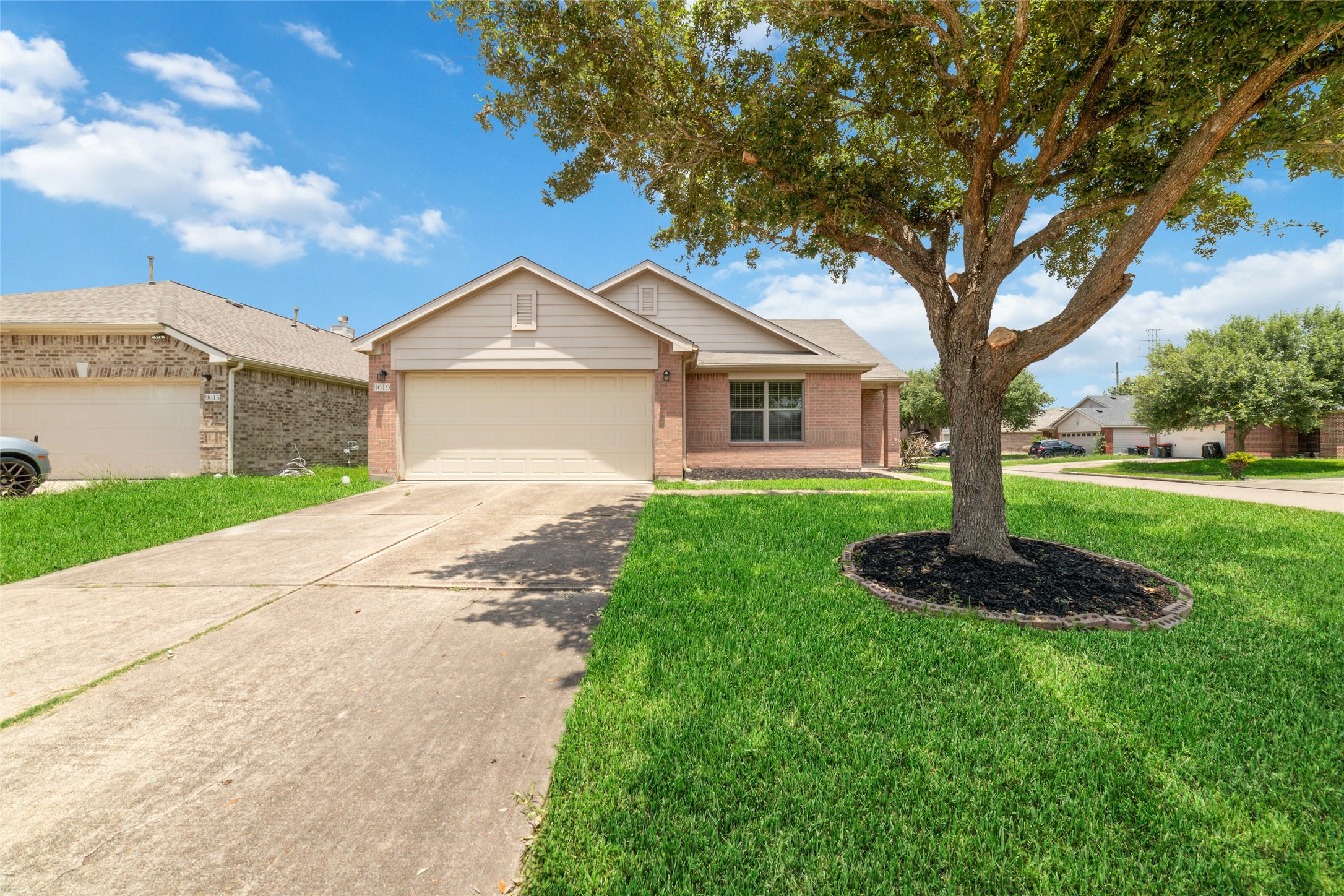 9619 Abigail Drive Sugar Land TX 77498