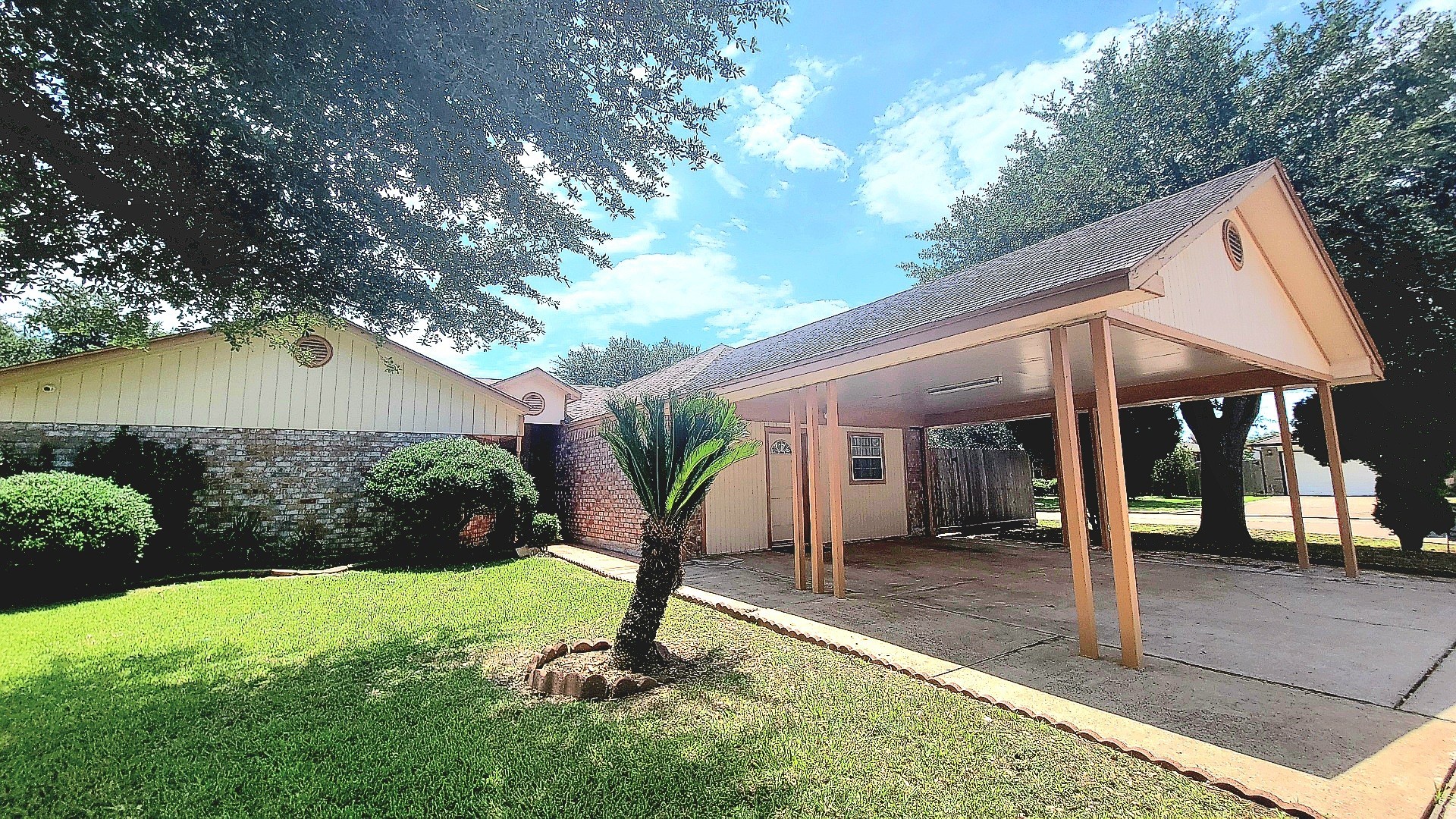3827 Monmouth Lane Pasadena TX 77505