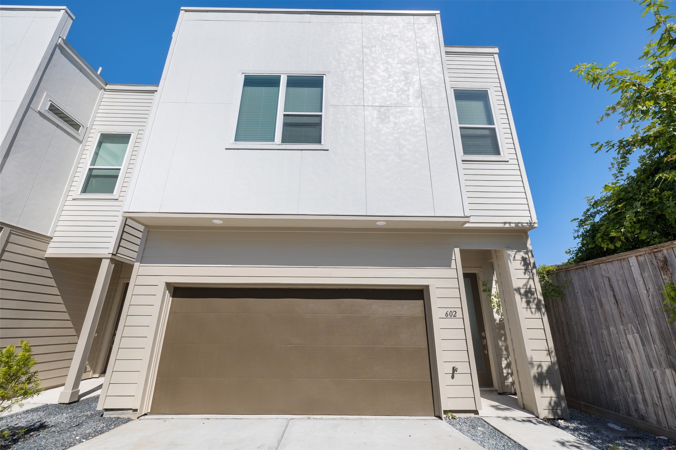 606 Thornton Oaks Lane Houston TX 77018