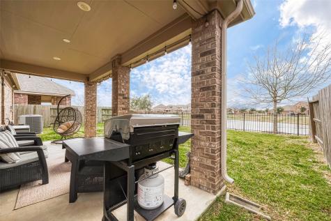 3124 Morgan Meadow Lane Pearland TX 77584