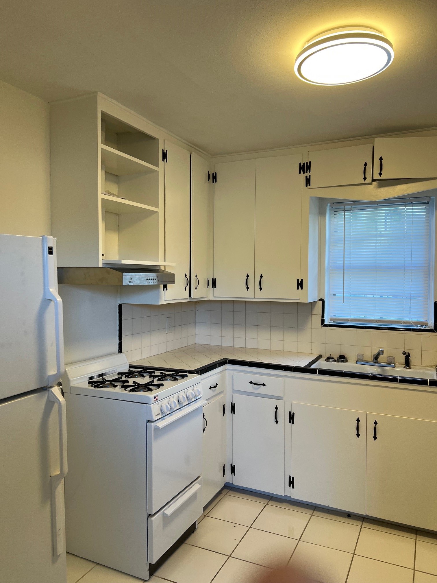 2005 Welch Street 1/2 Houston TX 77019