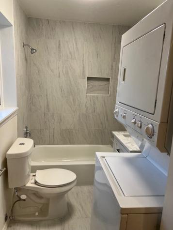 2005 Welch Street 1/2 Houston TX 77019