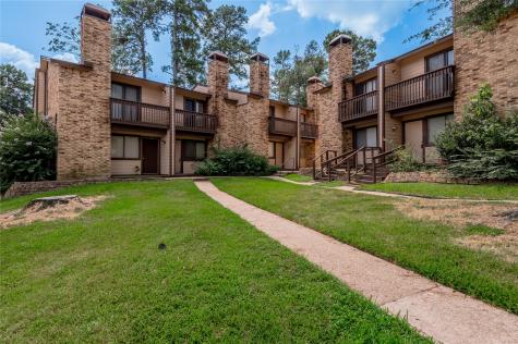2521 Crosstimbers Street F5 Huntsville TX 77320