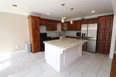 416 Fairbanks Street Houston TX 77009