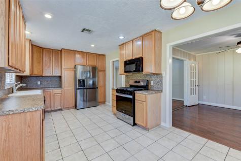 1023 Bay Oaks Road Houston TX 77008