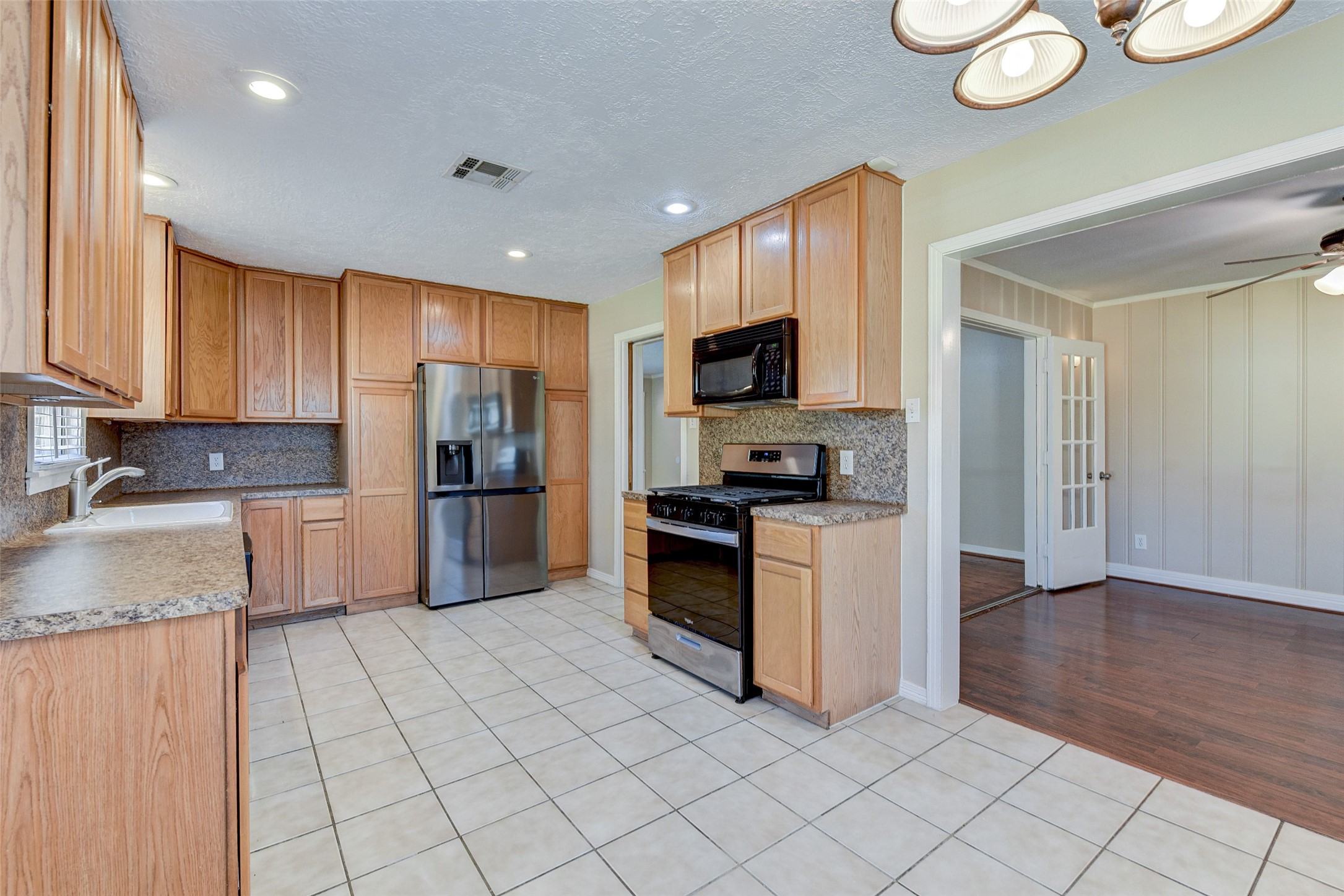 1023 Bay Oaks Road Houston TX 77008