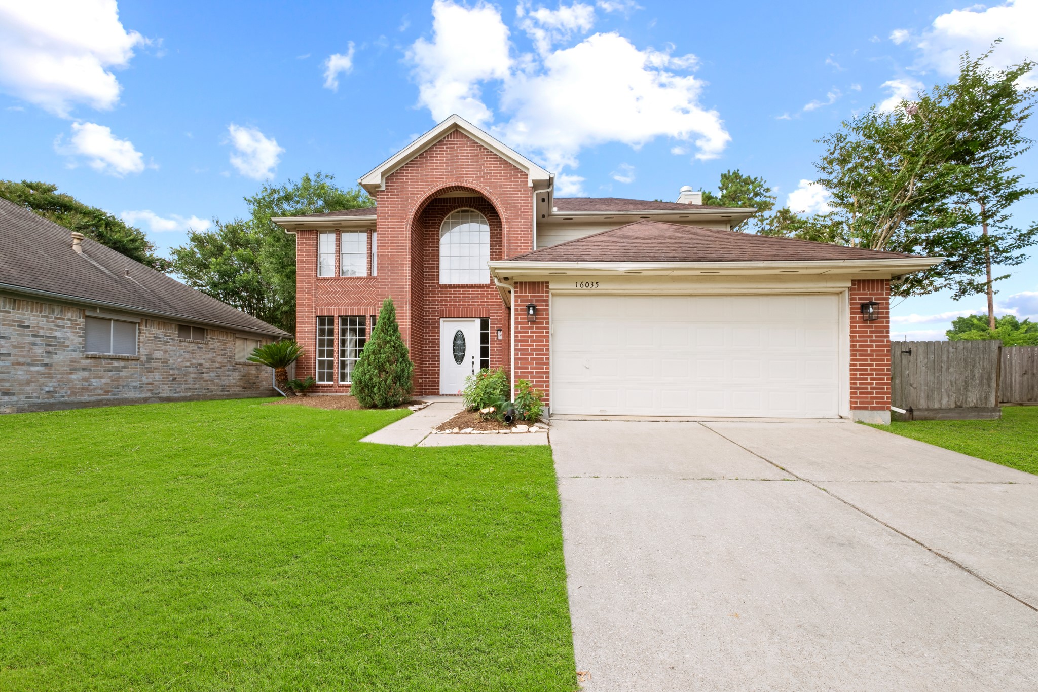 16035 Capistrano Falls Drive Friendswood TX 77546