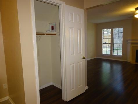 16042 Pinyon Creek Drive Houston TX 77095