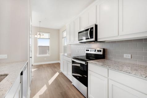 2041 Layla Drive Waxahachie TX 75165