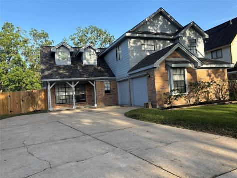 1723 Blue Heather Lane Fresno TX 77545