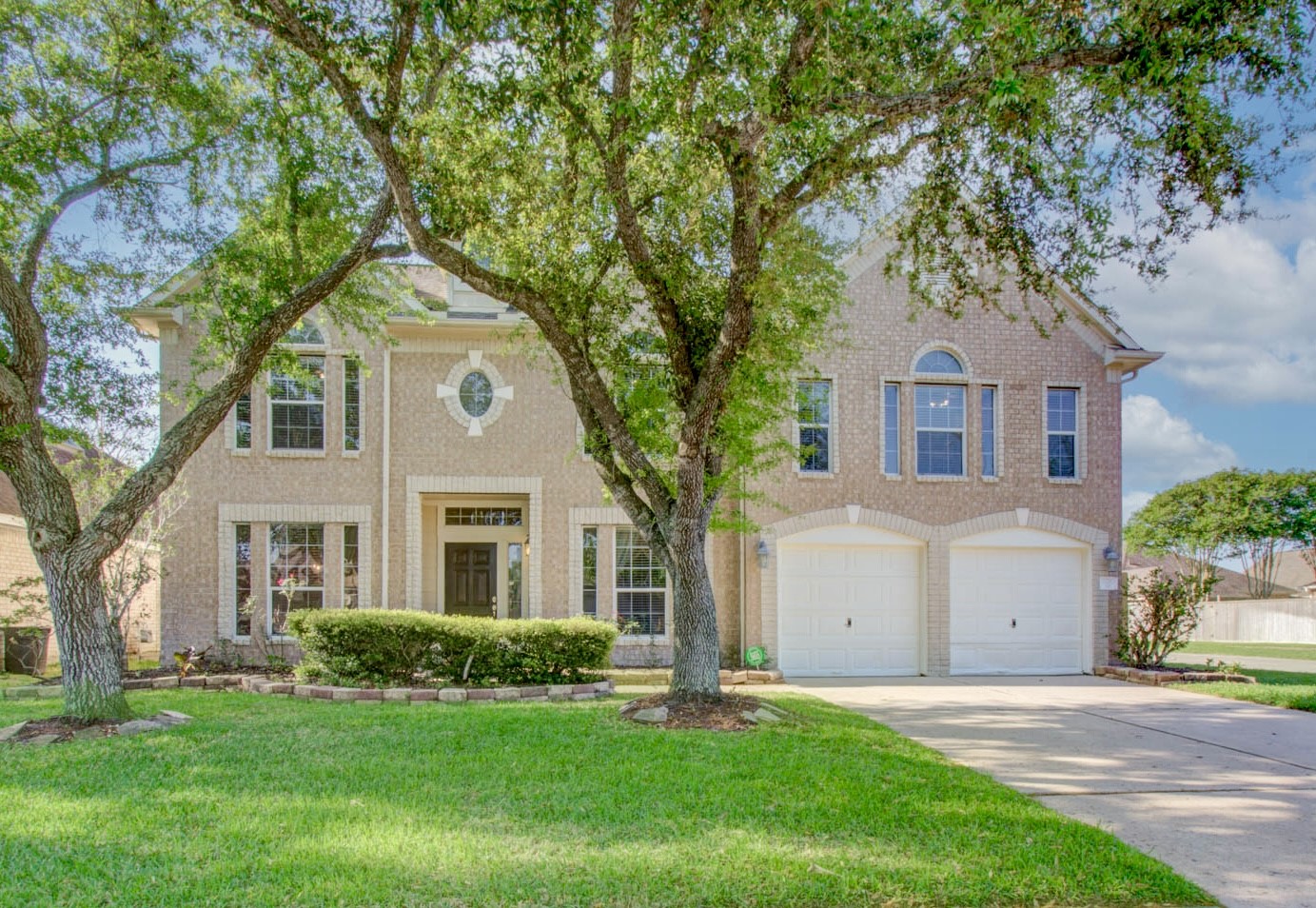 2210 Waters Edge Lane League City TX 77573