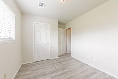 5514 Vickita Drive Houston TX 77032