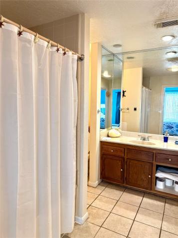 7041 Kingston Cove Lane 241 Willis TX 77318