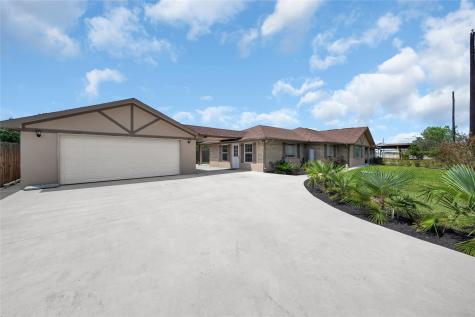 3722 Rest Home Road Pearland TX 77584
