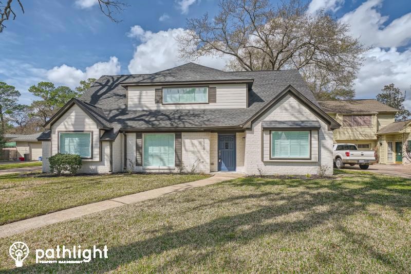 1110 Lodgehill Lane Houston TX 77090
