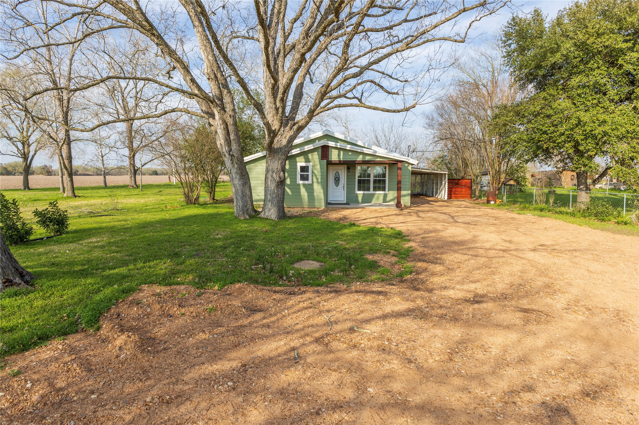 4012 W State Highway 71 La Grange TX 78945