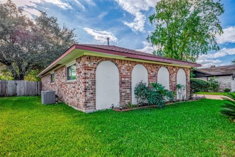 6731 Briargate Drive Missouri City TX 77489