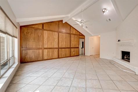 15623 Boulder Oaks Drive Houston TX 77084