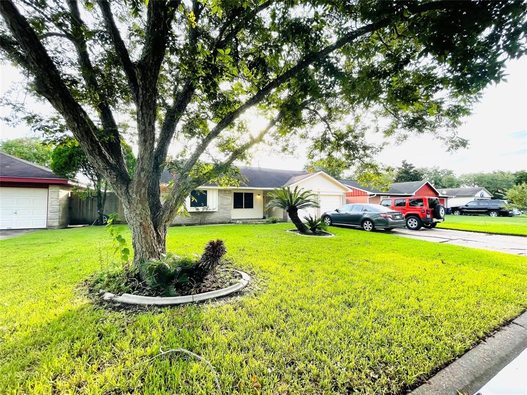 505 Saint Charles Street League City TX 77573