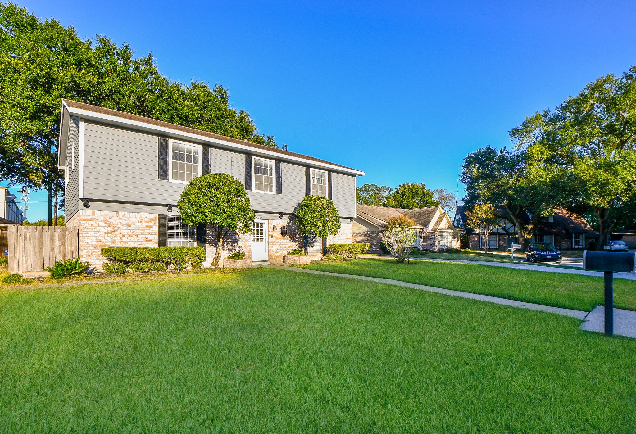 7310 Ridge Oak Drive Houston TX 77088