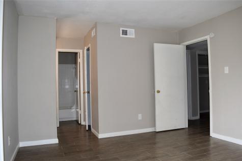 5625 Antoine Drive 704 Houston TX 77091