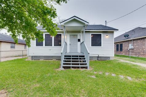 4310 E Toliver Street Houston TX 77016