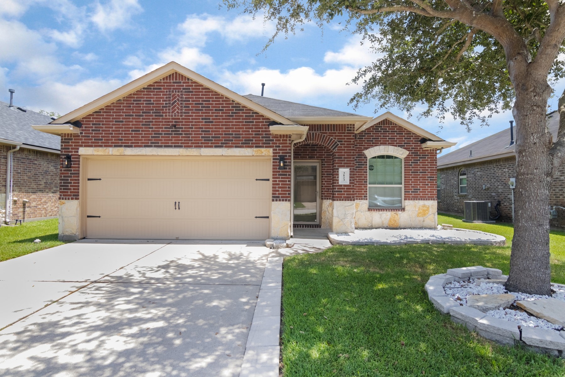3123 Hurst Green Lane Fresno TX 77545