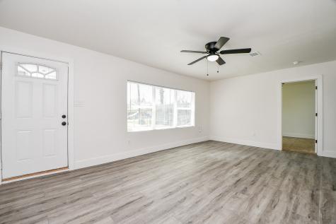 4223 Elmwood Street Houston TX 77051