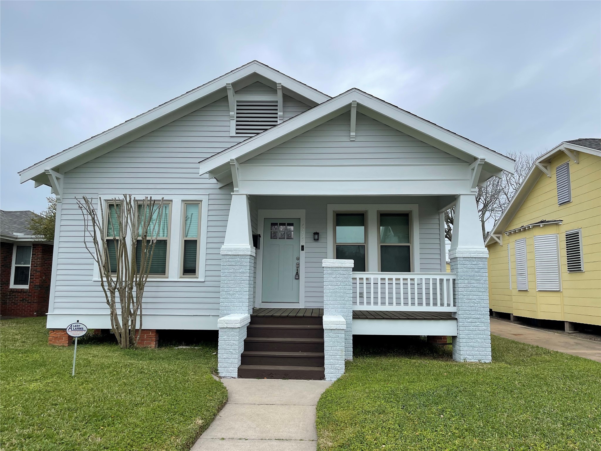 4720 Woodrow Avenue Galveston TX 77551