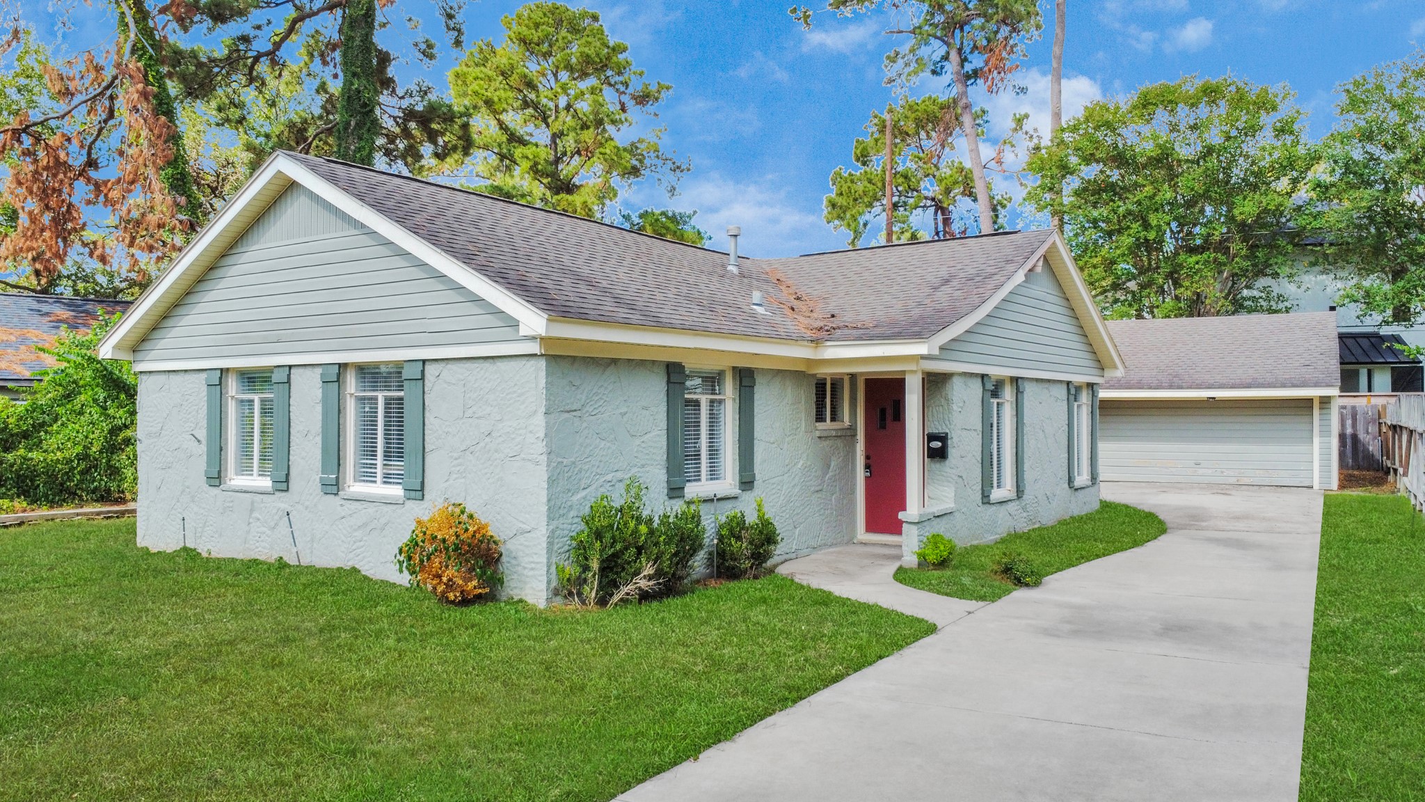 1054 W 41st Street Houston TX 77018