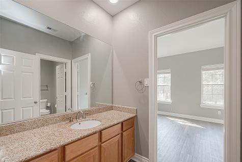 9003 Bayview Cove Drive Houston TX 77054