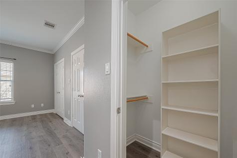 9003 Bayview Cove Drive Houston TX 77054