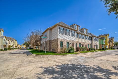 9003 Bayview Cove Drive Houston TX 77054