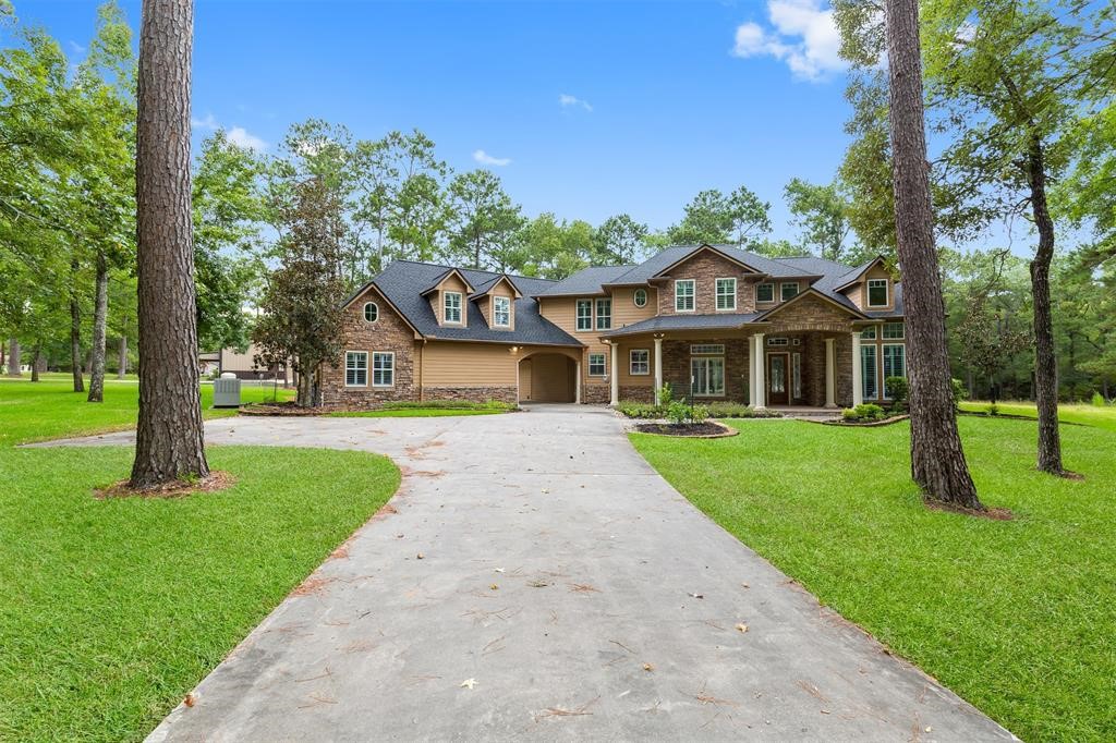 10906 Crestwater Circle Magnolia TX 77354