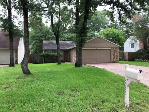 3219 Villagedale Drive Kingwood TX 77339