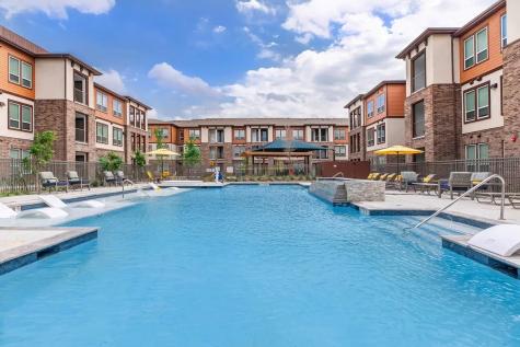 540 Richcrest Drive Houston TX 77060