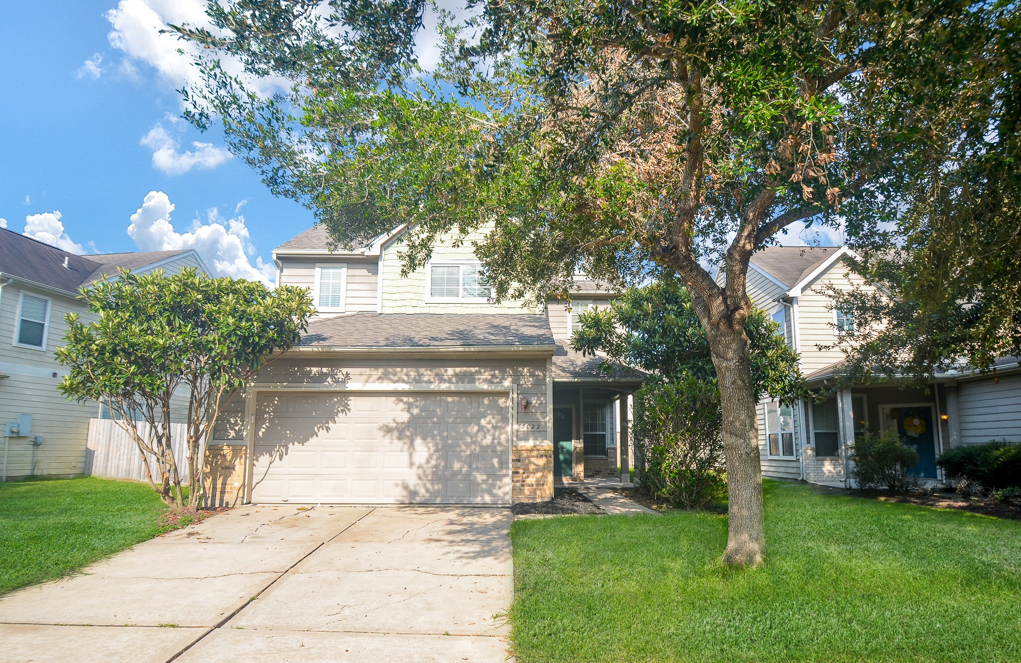 3022 Edgewick Elm Street Fresno TX 77545