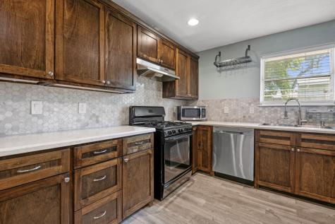 5202 Georgi Lane Houston TX 77092