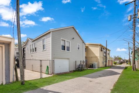 4424 Avenue L Galveston TX 77550