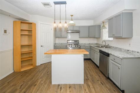 16338 Alametos Drive Houston TX 77083