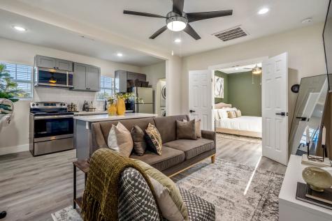 5 Estelle Street 3 Houston TX 77003
