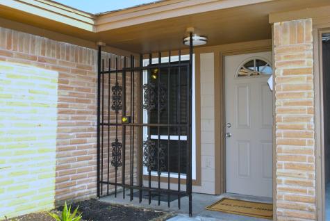 5110 Tavenor Lane Houston TX 77048